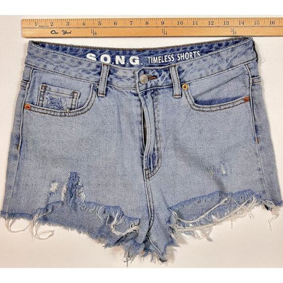 Embroidered Summer Garden Bumble Bee Boho Cutoff Denim Shorts Women Size 7 - Picture 3 of 5